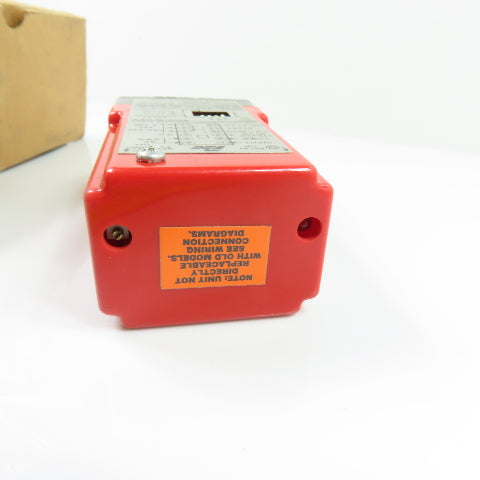 Red Lion Controls PRS1-1011 Plug In Speed Switch Relay Module 115VAC NEW