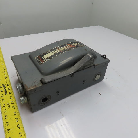 Bull Dog Vacu-Break 30A 3-Pole Fusible Safety Disconnect Switch 240VAC