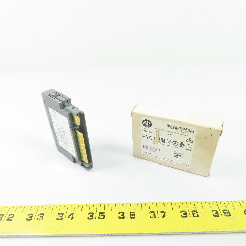 Allen-Bradley 1734-OB8 Point I/O 8 Point Digital Output Module Ser C NEW