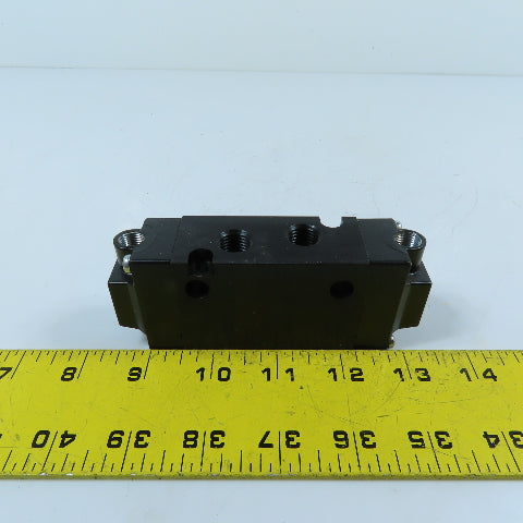 Parker B541000XXC 4-Way 2-Position Air Pilot Directional Valve 1/4in NPT