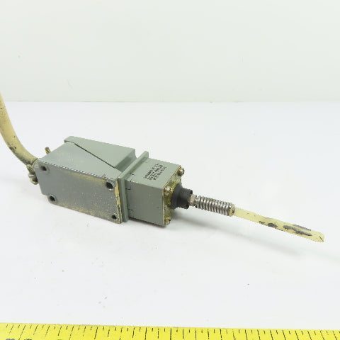 Allen-Bradley 802T-WSP Oiltight Limit Switch 2-Pole 600VAC Ser H