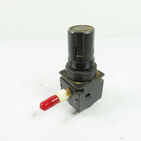 Watts Fluidair R35-01C 0-125PSI Air Pressure Regulator 300PSIG Max Inlet 1/8"NPT