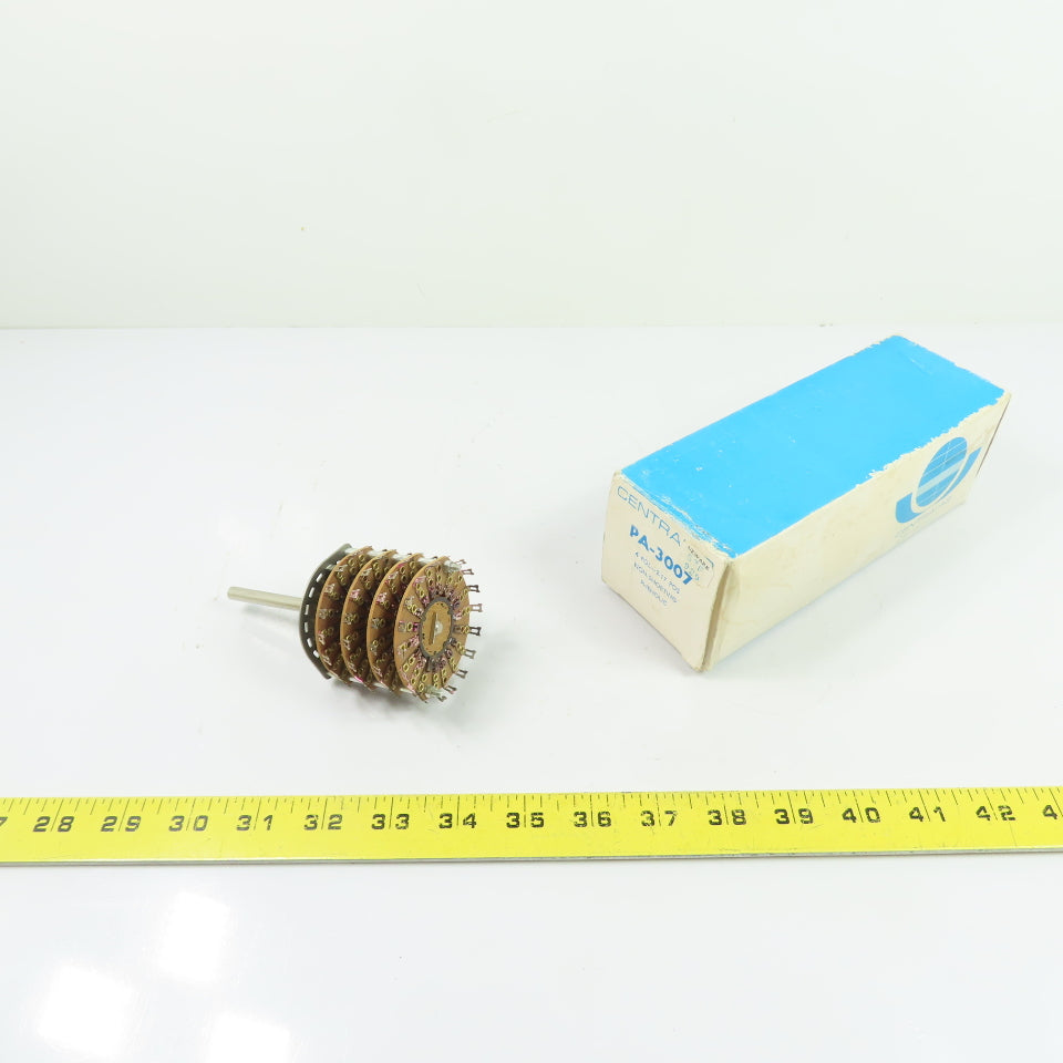 Centralab PA-3007 4-Pole 2-17 Position Non-Shorting Phenolic Rotary Switch