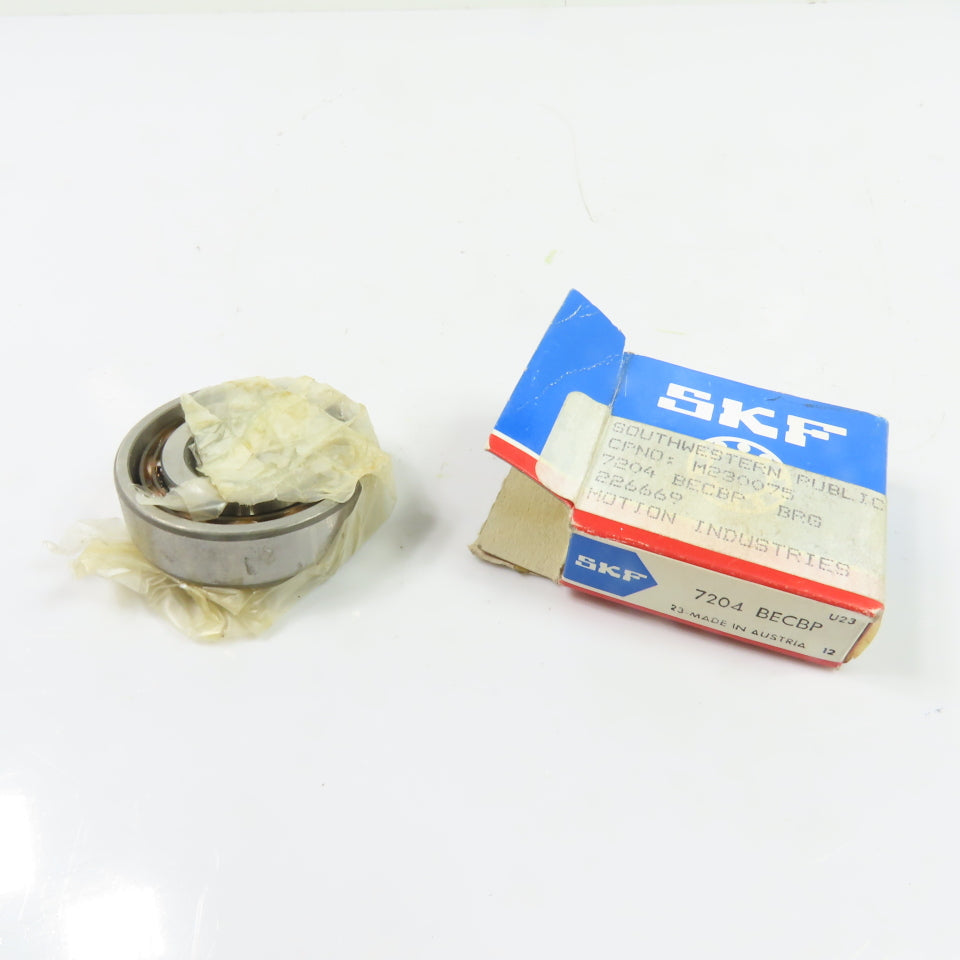 SKF 7204 BECBP Angular Contact Ball Bearing 20x47x14mm 40° Angle NEW