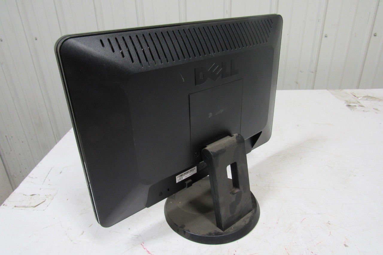 Dell CN-0P702X 19" Color Flat Panel/Screen Computer Monitor