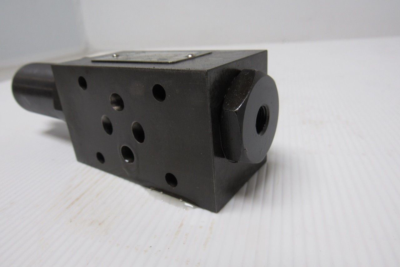 Kayaba RDEP-02-70-1 Hydraulic Flow Control Manifold Block