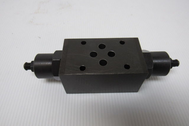 Kayaba TCOC-02-A Pileup Hydraulic Flow Control Manifold Block