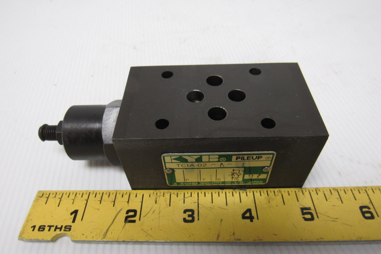 Kayba TCIA-02-A-1 Pileup Hydraulic Flow Control Manifold Block