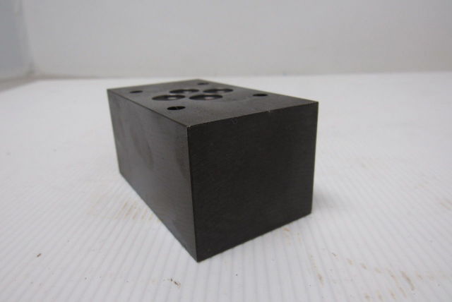 Kayba TCIA-02-A-1 Pileup Hydraulic Flow Control Manifold Block