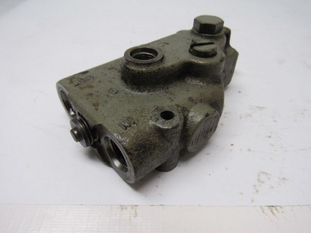 Raymond Single Spool Hydraulic Control Valve From Pacer Model 60 Forklift