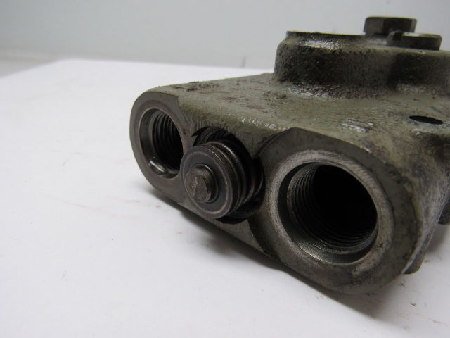 Raymond Single Spool Hydraulic Control Valve From Pacer Model 60 Forklift