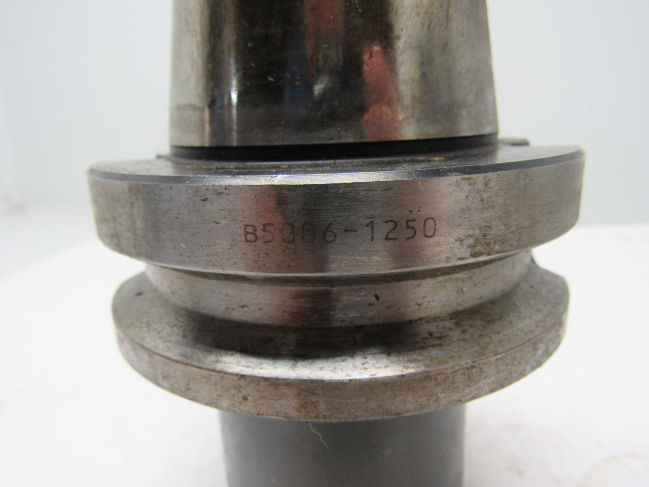 Lyndex B5006-1250 BT50 End Mill Holder 1-1/4" Bore 4" Projection Weldon Style
