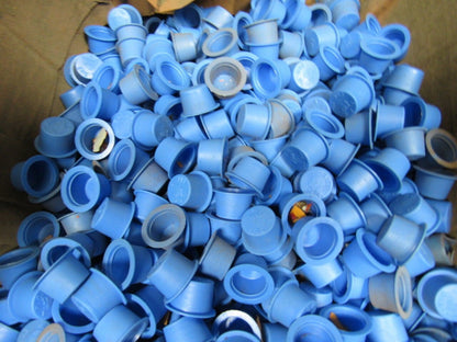 Alliance/Essentra Socket Weld Fitting Pipe Plug 11/16" OD. Blue PE Lot of 20,000