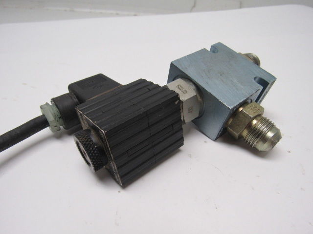 Command Corp EMDV-08-C8 2 Pos. Solenoid Valve NC Pilot OP. Poppet 115V With Plug