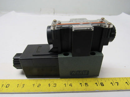 Sumitomo SD4GS-AcB-02B-D24-21-Z WD-21B-07 Directional Control Valve 24VDC