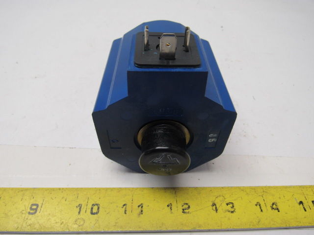 Toyooki SLH3-03 24VDC Solenoid Coil