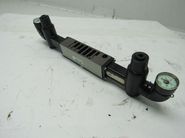 Numatics 122RD1B2JG16W00 Pneumatic Valve Regulator 0-130 PSI