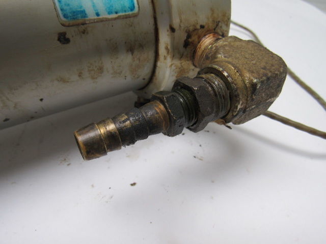 SMC AMR4100 Mist Separator Regulator W/Sun Drain Y-301