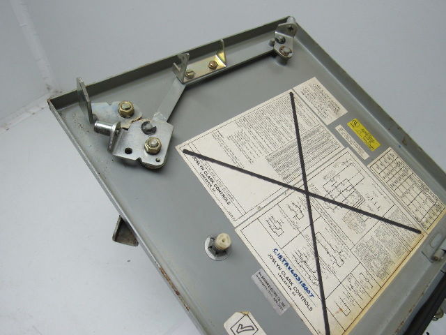 Joslyn Clark C18TAX6031500T Fusible Disconnect Switch Enclosure