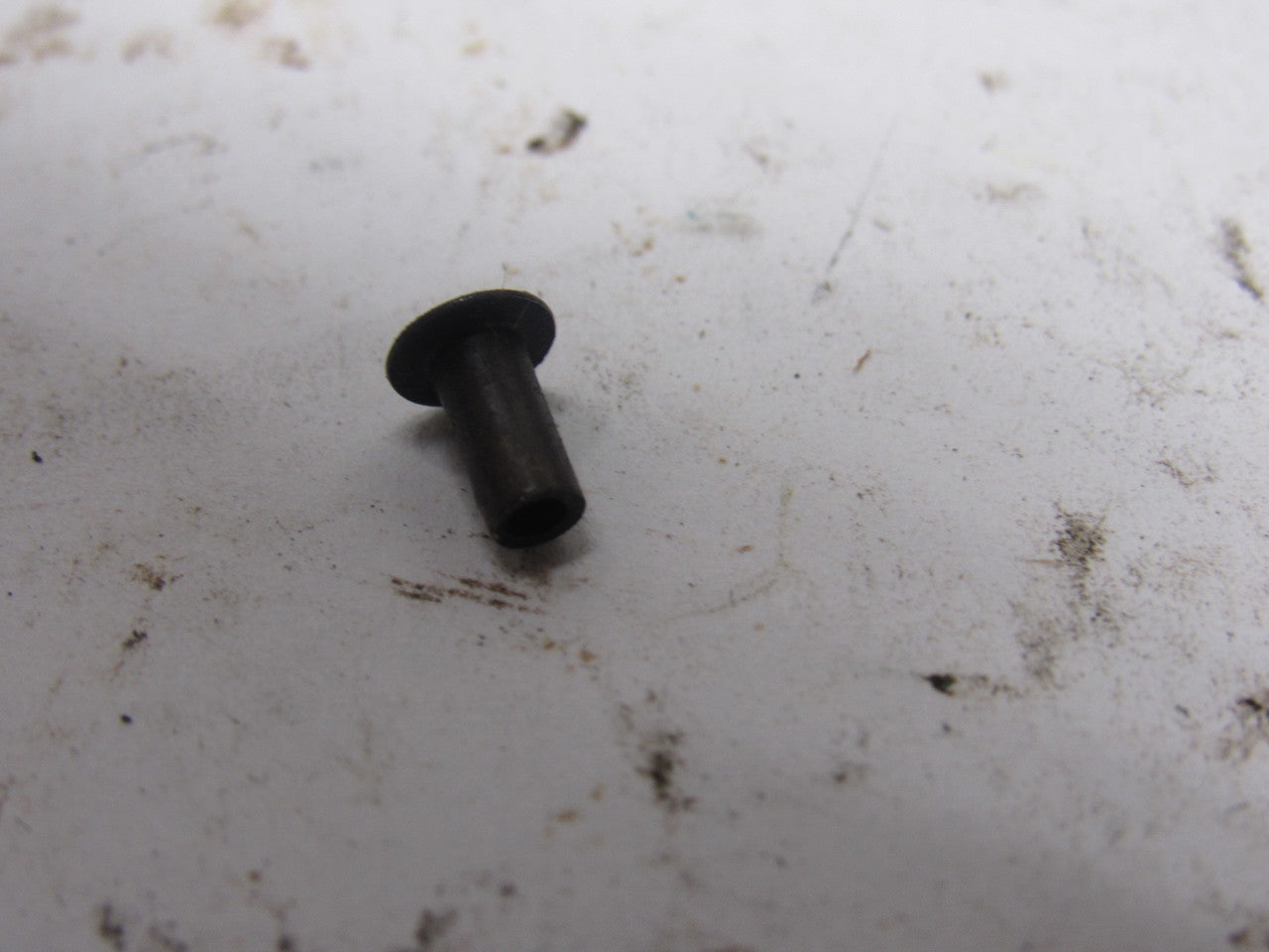 In-Line Fastener 280-029764 .125x.250 OAL HD Semi Tube Rivet Self Piercing 9LBS