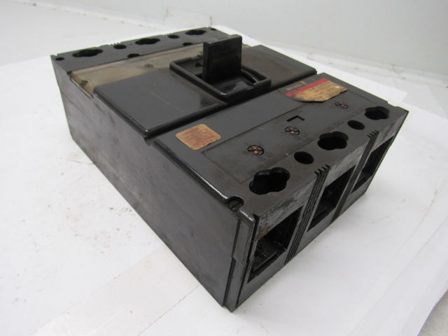Westinghouse LAB3300S Style 372D300G58 300A 600V Circuit Breaker
