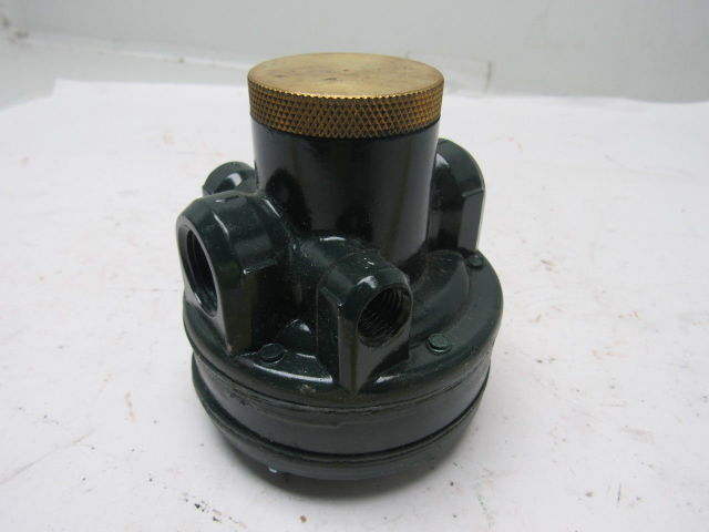J.D.B. Dense Flow Regulator 1/2"NPT Jet Green