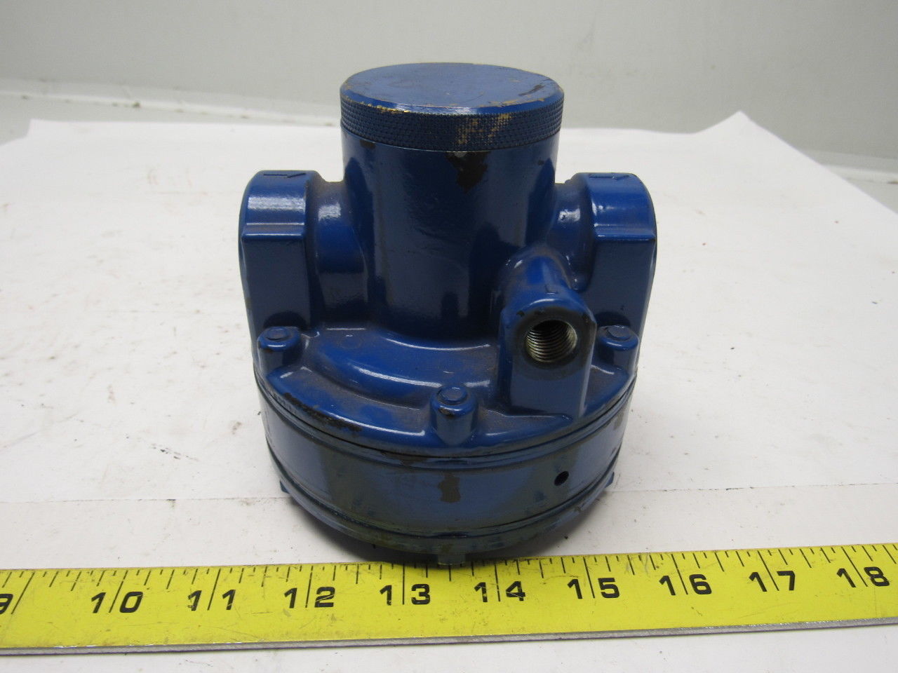 J.D.B. Dense Flow Unknown 1"NPT Regulator Jet Blue