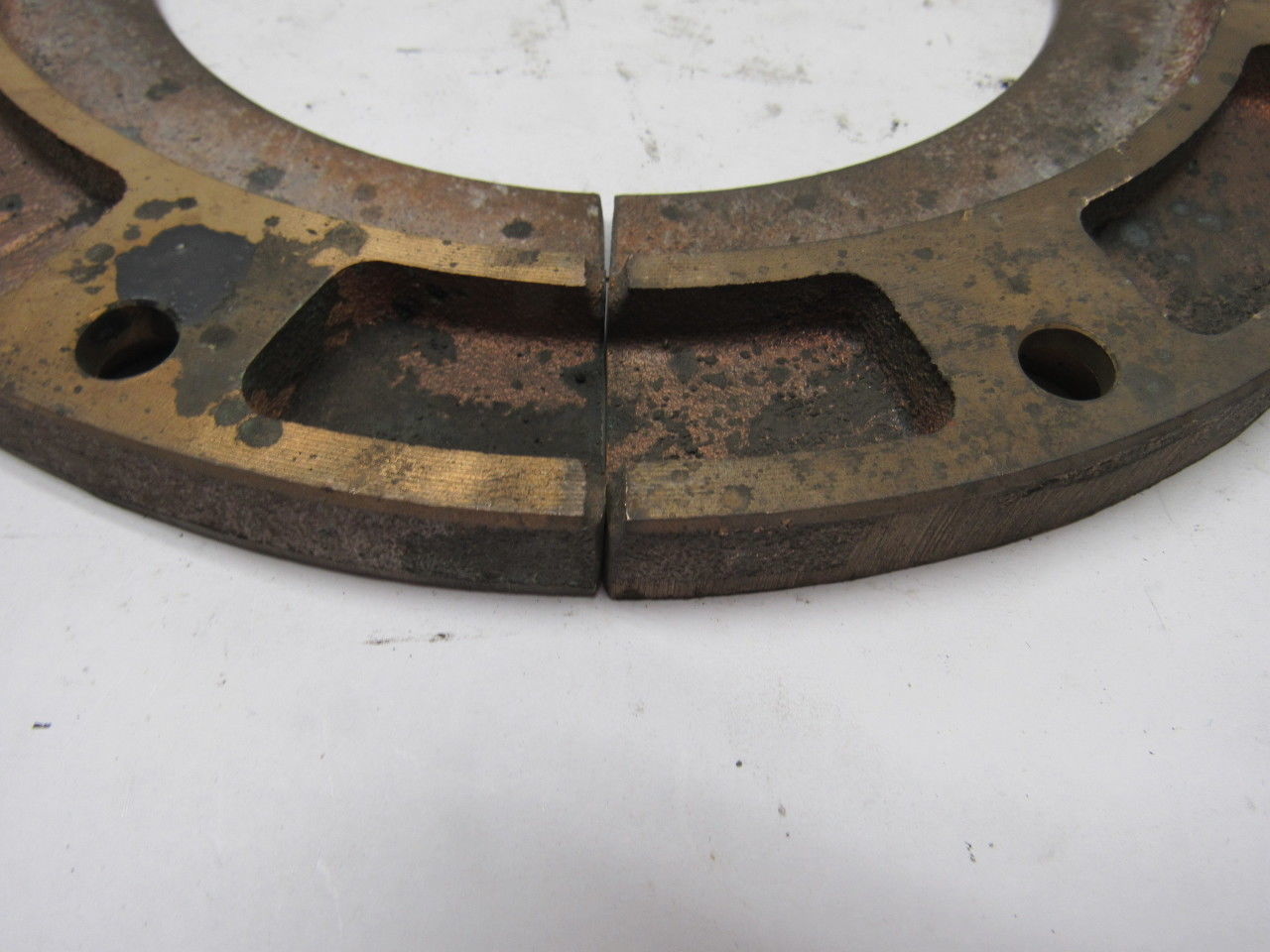 Simplicity Bronze Slinger Bearing Shield For Shakeouts Serial # 510-SODE-2-155