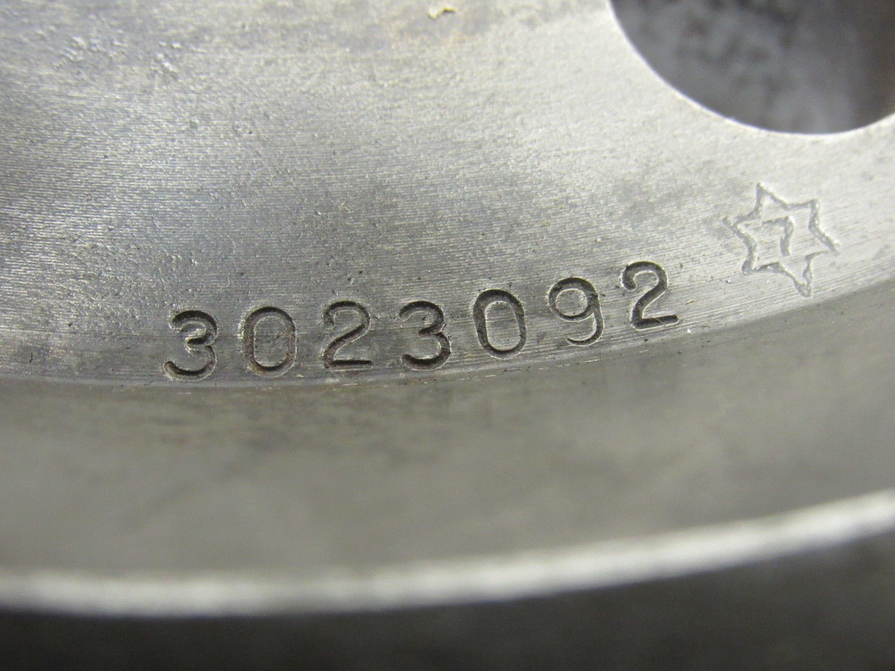 3023092 12" Shell Face Mill 2-1/2" Arbor Hole W/16 Inserts