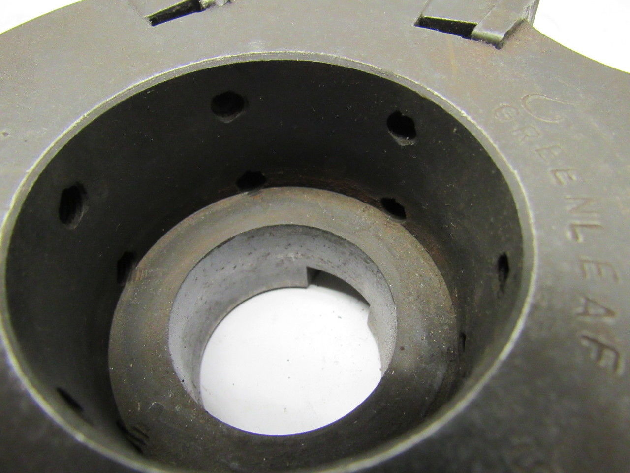Greenleaf SNC6-30105 5" OD Indexable Left Hand Face Mill 6 Insert