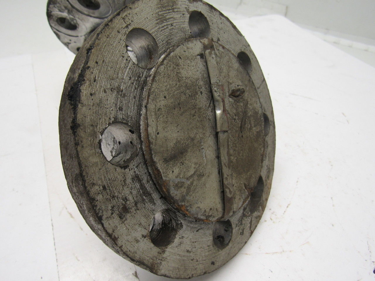 2" Cast Steel 300lb Flanged 90 Degree Pipe Elbow W/(8) 7/8" Bolt Holes