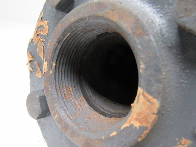 2-1/2FL24 2-1/2" X 1-1/4" Cast Steel Pipe 90° Cleanout W/Flange