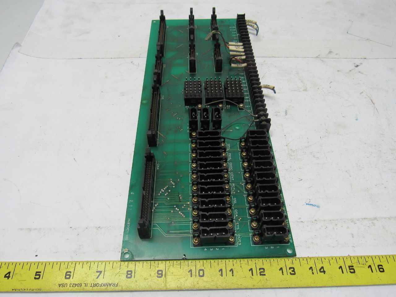 Hitachi Seiki IN87001-HS Yaskawa CNC LX3 Distribution Board