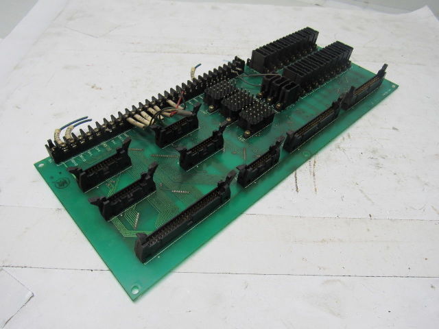 Hitachi Seiki IN87001-HS Yaskawa CNC LX3 Distribution Board