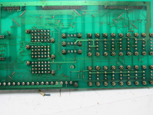 Hitachi Seiki IN87001-HS Yaskawa CNC LX3 Distribution Board
