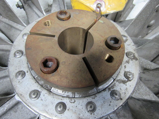 19-1/4" OD Straight Aluminum Radial Fan 15 Blade 1-3/8" ID Bushing
