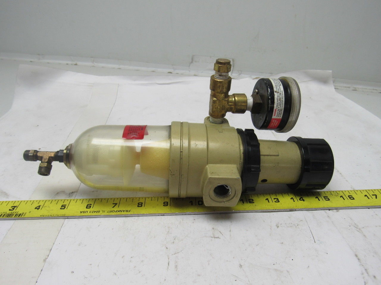 Norgren B12-300-A3LA Pneumatic Air Filter Regulator 3/8" NPT 150PSI Max W/Gauge