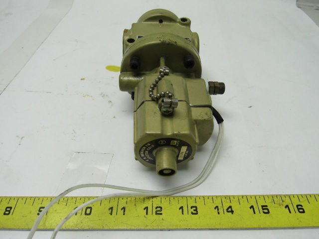 Norgren A1014J P4 Solenoid Pilot Actuated Pneumatic Valve 1/2" PTF
