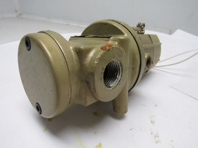 Norgren A1014J P4 Solenoid Pilot Actuated Pneumatic Valve 1/2" PTF