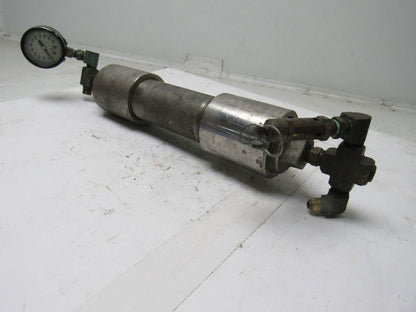Camco 304 Stainless 2" Dia. Accumulator W/Gauge & Pop Off Valve