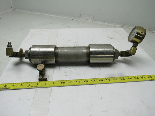 Camco 304 Stainless 2" Dia. Accumulator W/0 to 600PSI Brass Gauge
