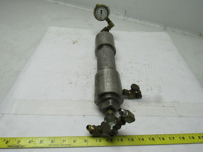 Camco 304 Stainless 2" Dia. Accumulator W/0 to 600PSI Brass Gauge