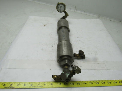 Camco 304 Stainless 2" Dia. Accumulator W/0 to 600PSI Brass Gauge