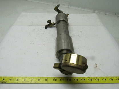 Camco 304 Stainless 2" Dia. Accumulator W/0 to 600PSI Brass Gauge