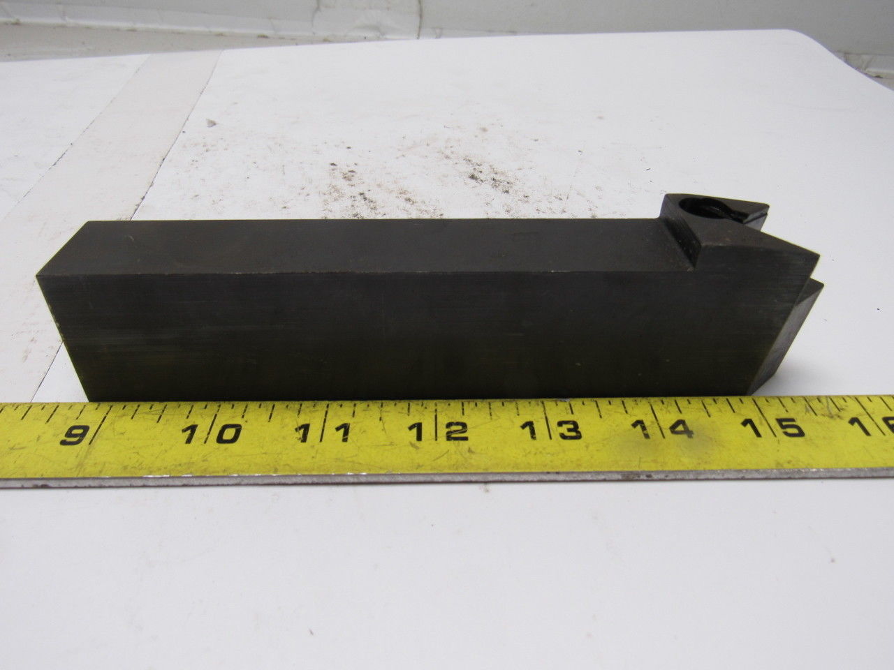 Kennametal DCMNN-866E 1" X 1-1/2" Square Shank Tool Holder 7" Length