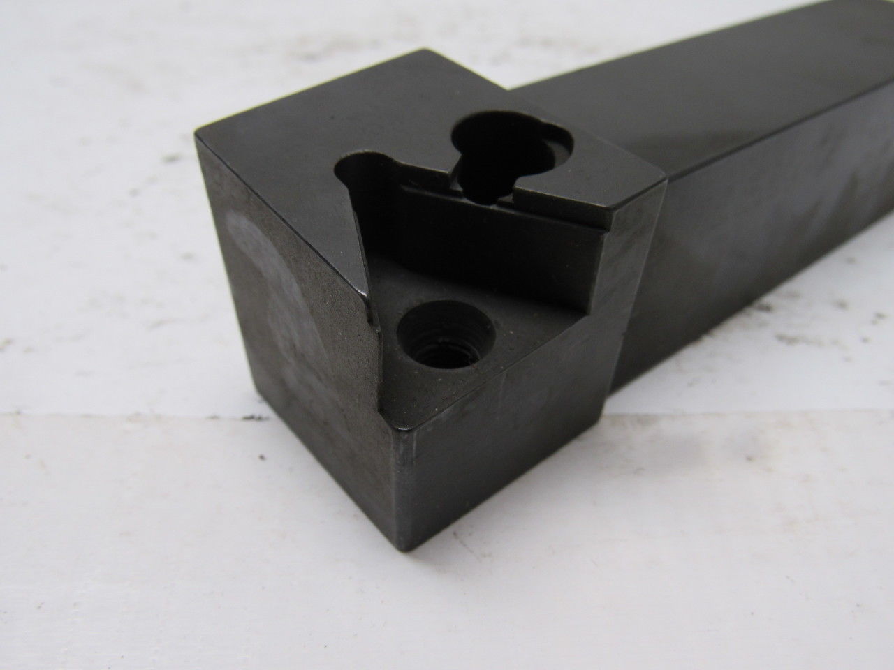 Valenite MTGNR-20-5D 1-1/4" Square Shank Tool Holder 6" Length
