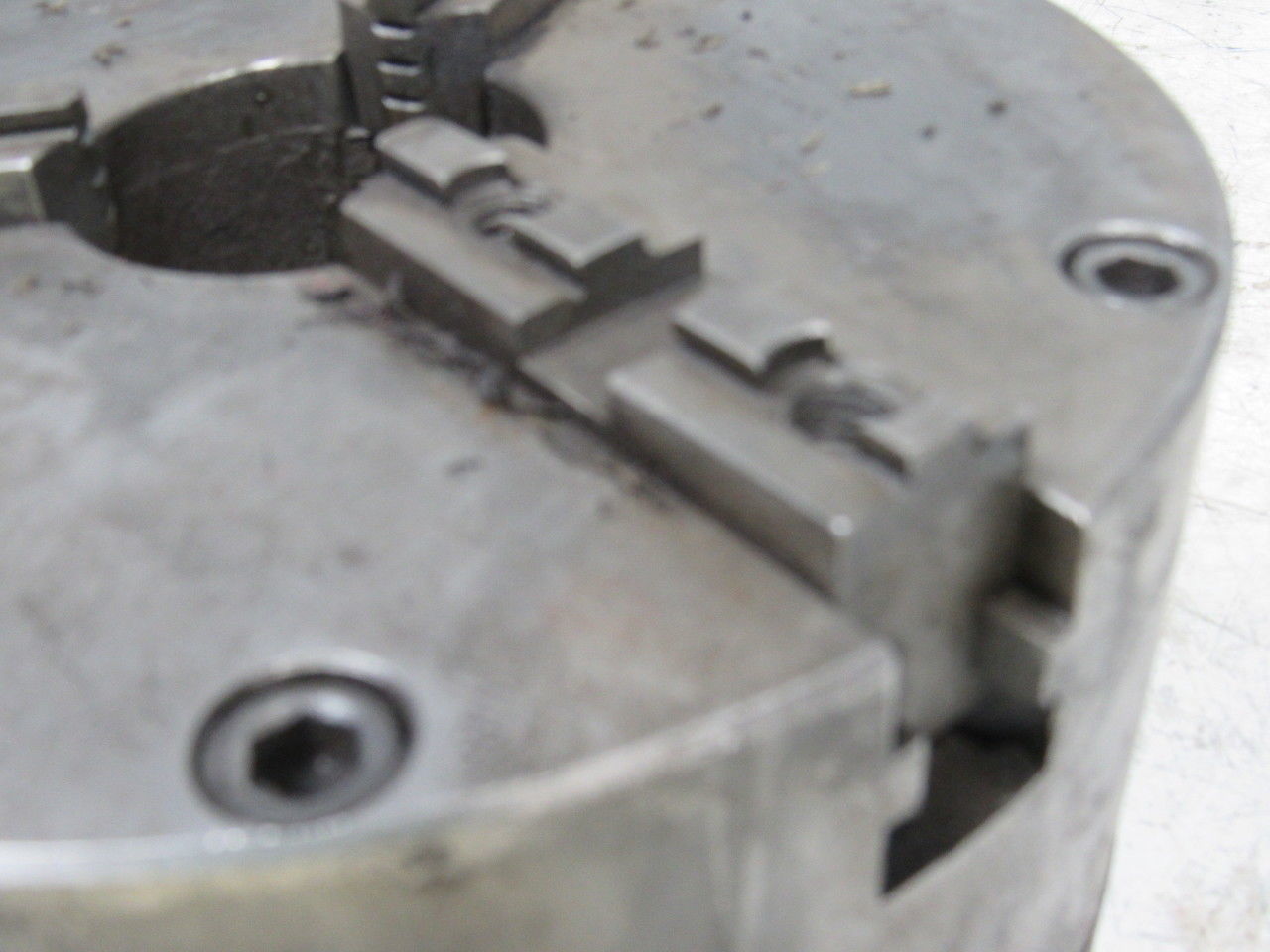 Pratt Burnerd 9219-01370 Setrite 8-1/4" Self Centering Scroll Chuck