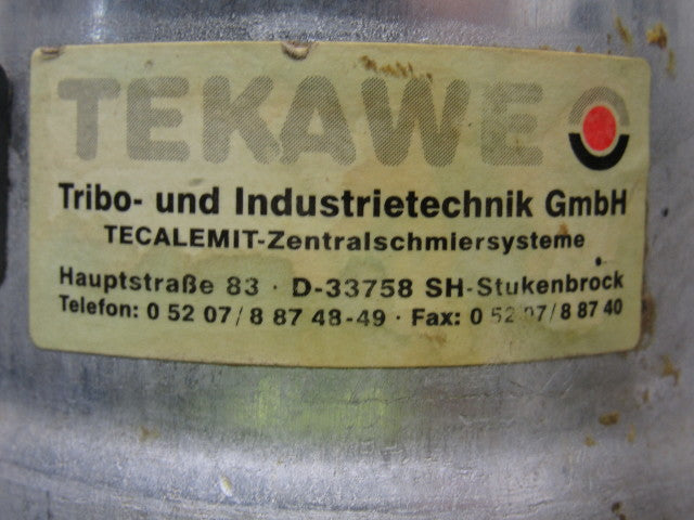 Tekawe A0P-EA,5 Air Operated Grease Pump From Weeke BP-140 CNC