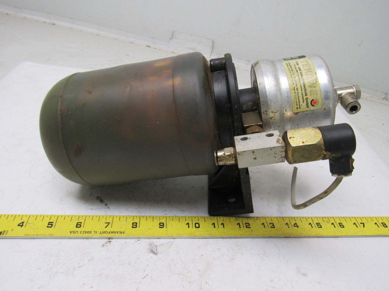 Tekawe A0P-EA,5 Air Operated Grease Pump From Weeke BP-140 CNC