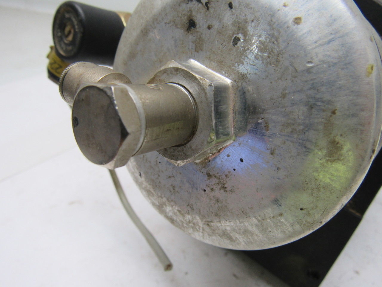Tekawe A0P-EA,5 Air Operated Grease Pump From Weeke BP-140 CNC